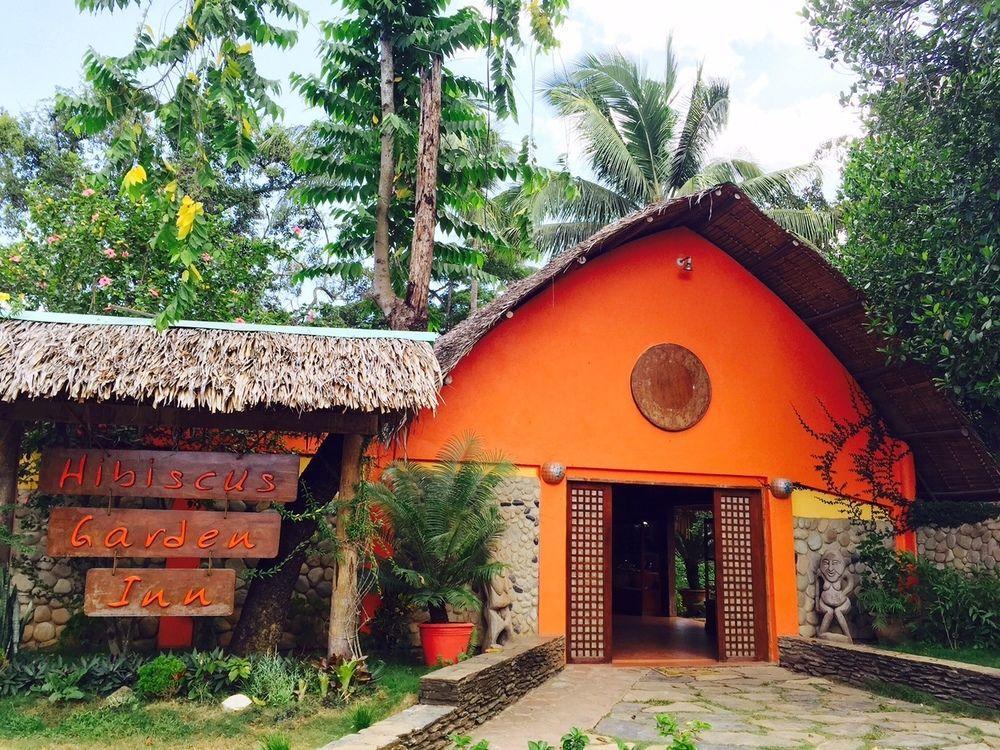 Hibiscus Garden 3* Puerto Princesa