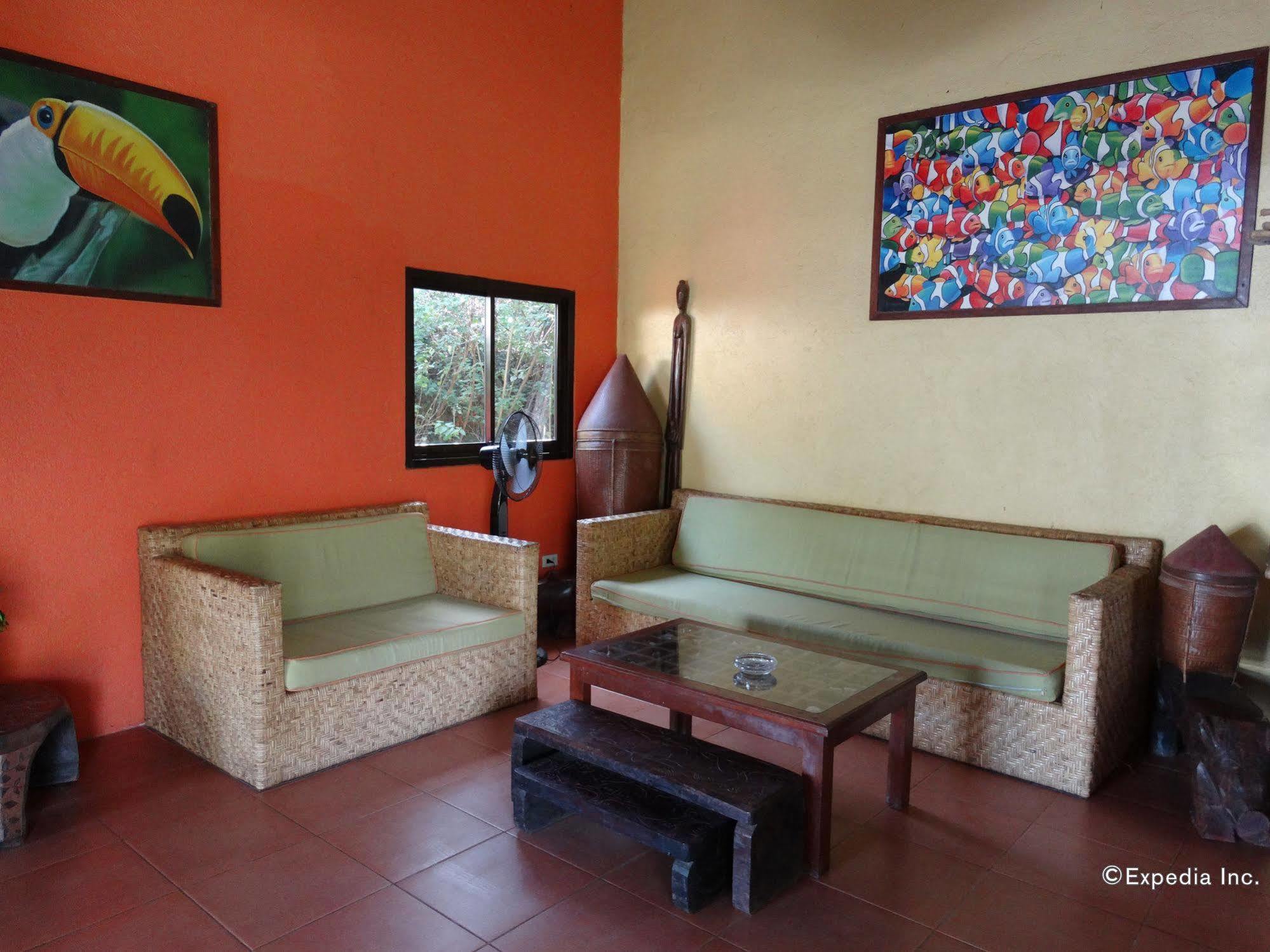 Hibiscus Garden Inn