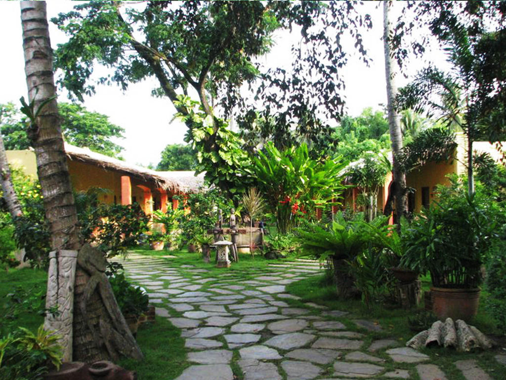 Inn Hibiscus Garden 3*